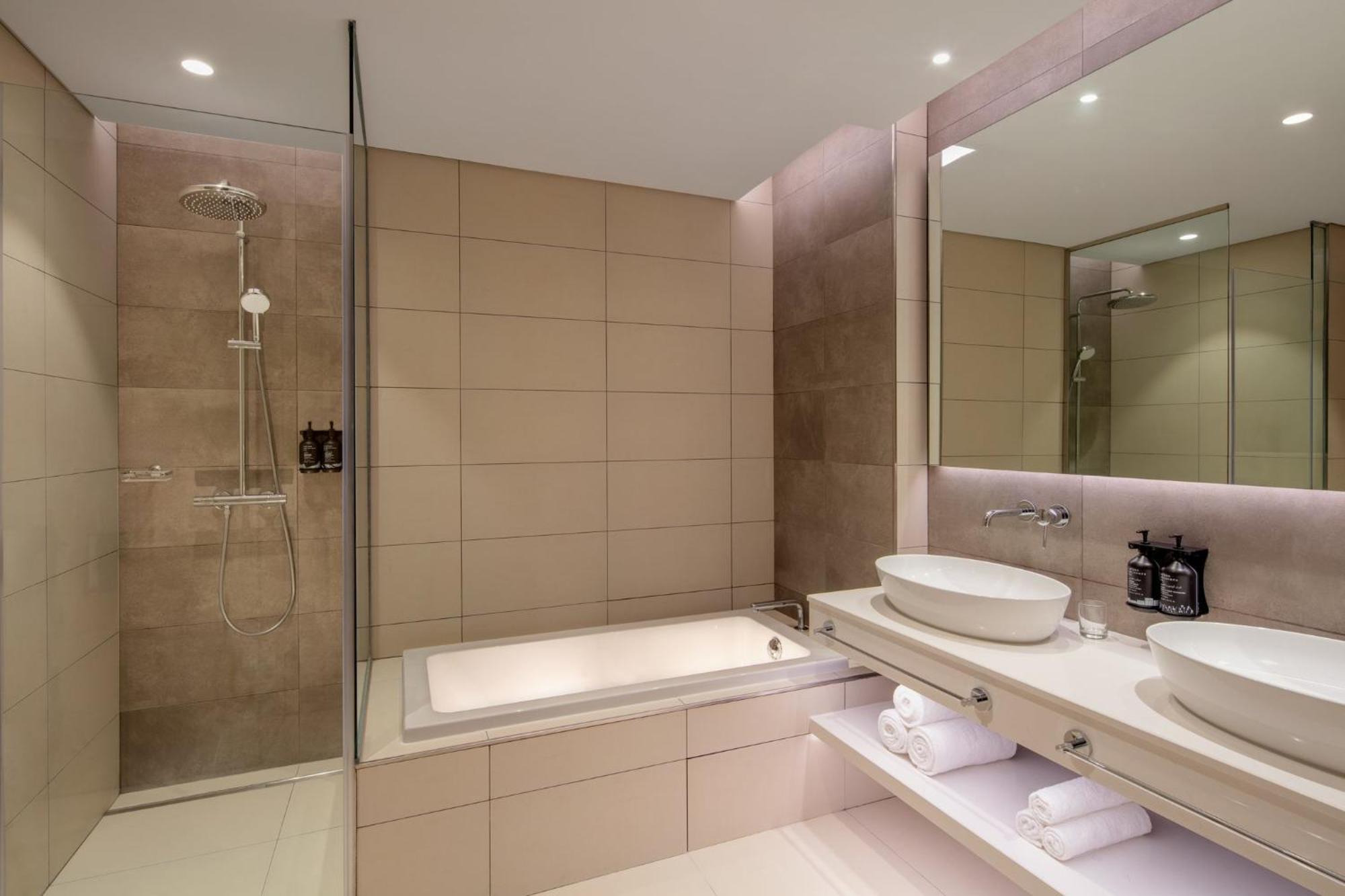 Holiday Inn Dubai Business Bay By Ihg Dış mekan fotoğraf